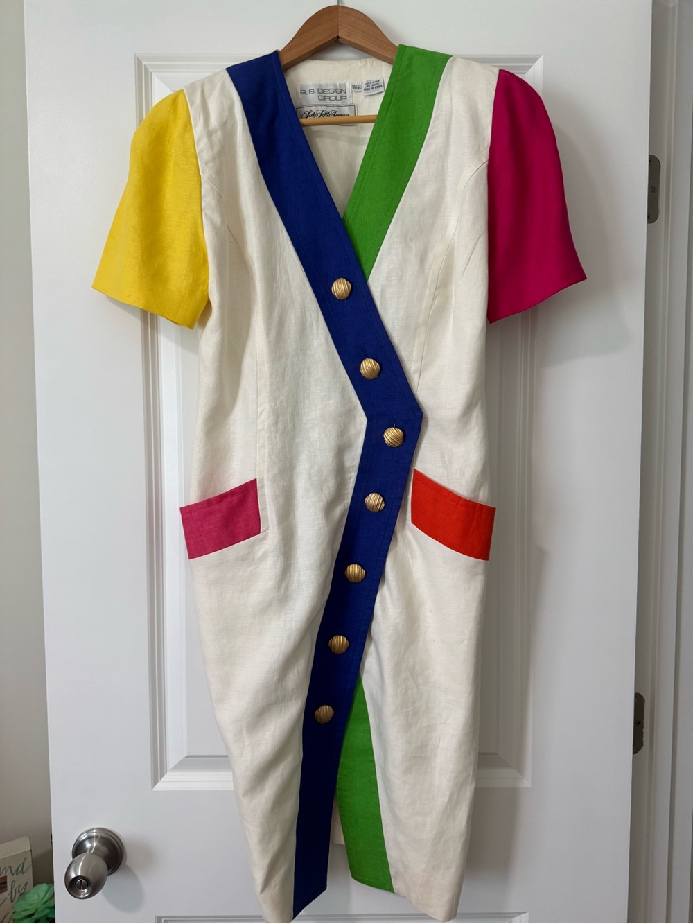 Vintage Colorblock Linen Dress with Bold Buttons